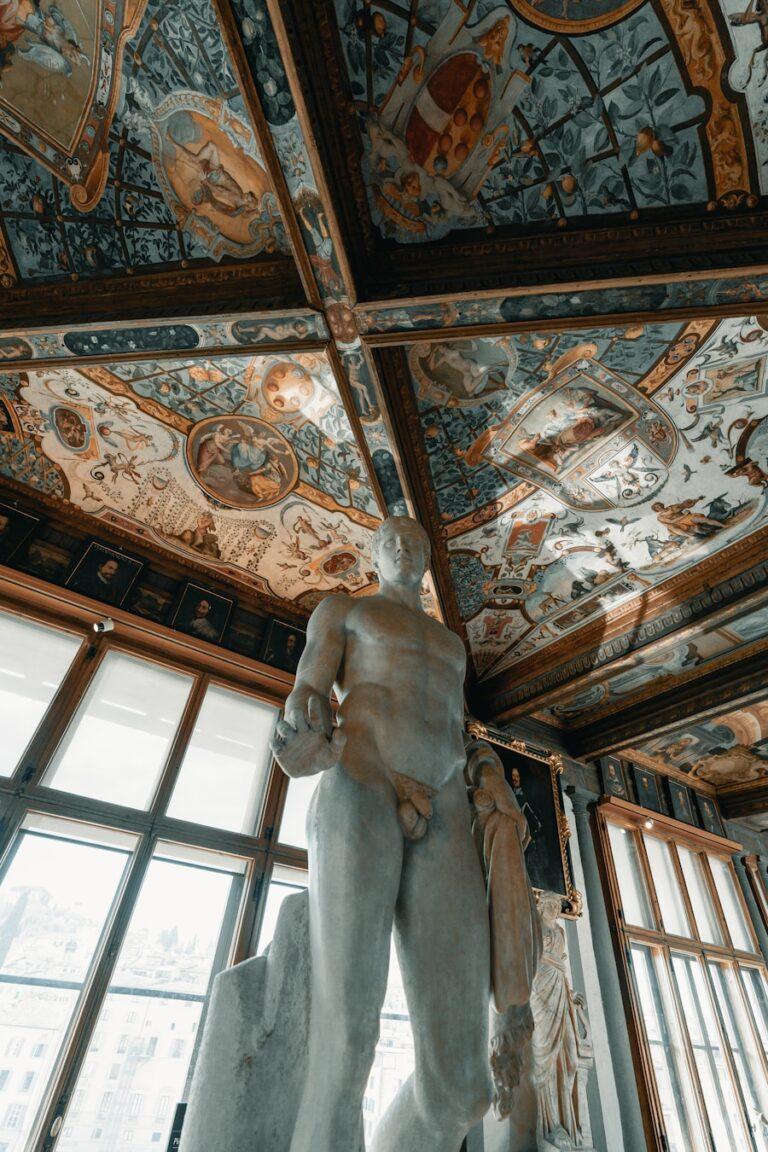 Aux Origines du Beau : Histoire et Évolution du Design et de l’Architecture d’Intérieur